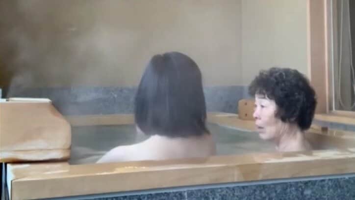 “全摘しよう”乳がん患者たちを取材してきたテレビディレクター自身が当事者に…「おっぱい2つとってみた～46歳両側乳がん～」