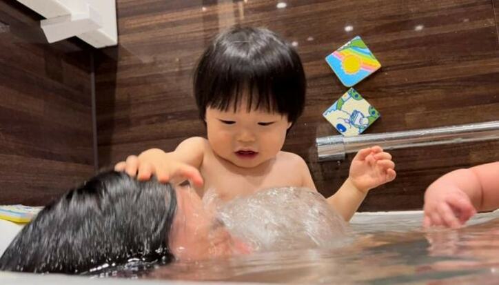  あいのり・桃の夫、成長を感じた入浴中の長男の様子「すごいプレッシャーです」 