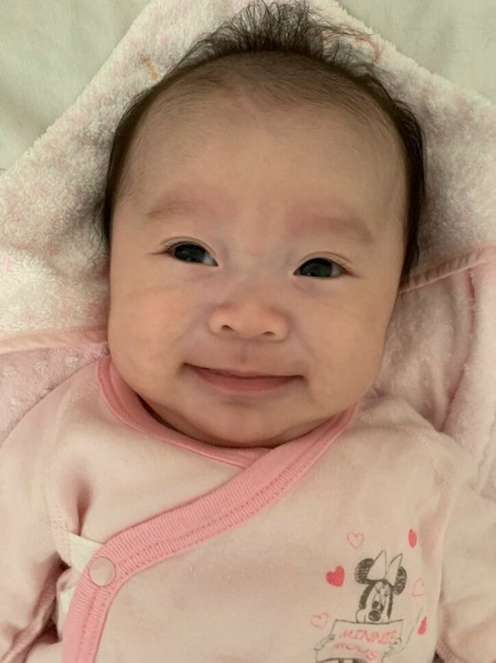 キンタロー。の夫、眠そうな娘との“会話”に「癒されます！」「天使！」の声