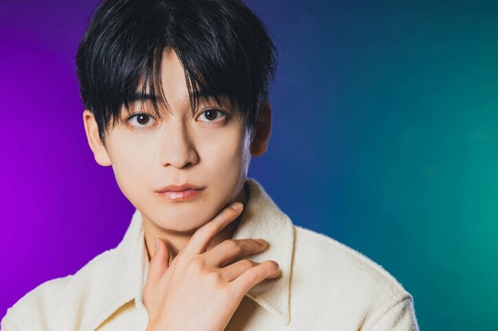 【写真・画像】高橋文哉、2026年は「固くなった地面を踏んで飛ぶ1年」 25歳を目前に控えた俳優の現在地　3枚目