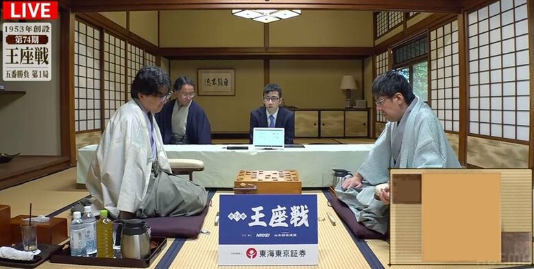 「普通なら後手が崩壊していてもおかしくない」伊藤匠王座が驚異のバランス力を発揮 広瀬章人九段との開幕局は互角のまま夜戦へ突入！／将棋・王座戦