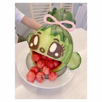 辻希美『スイカアート♡』