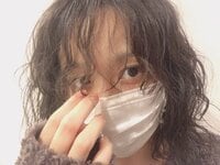 高橋愛「突然切りたくなって切っちゃった笑」前髪をセルフカット