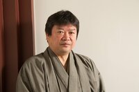 『曇天に笑う』本広克行監督、男ばかりの群像劇に女子萌え意識