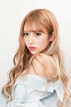 伊藤桃々、安斉かれん「キミとボクの歌」のオリジナルムービーに出演 「可愛すぎ」「最高」とファン歓喜