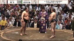 「これはツボる」大相撲で行司を悩ます早口言葉に館内から笑い 懸賞読み上げでまるで「呪文」のような珍しい一コマ