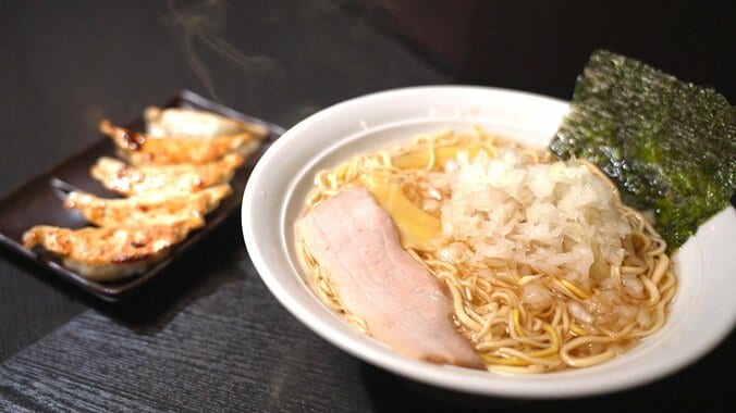 物価高騰中…“ワンコイン”グルメ人気　一杯250円のラーメンも…低価格実現の秘密 1枚目