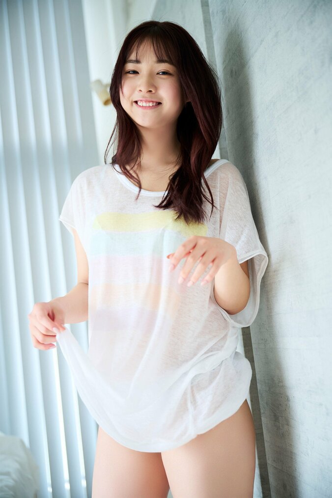 “ミス週刊少年マガジン”天野きき、芸能界卒業前の勇姿グラビア SPA！デジタル写真集発売記念の誌面カット公開 1枚目