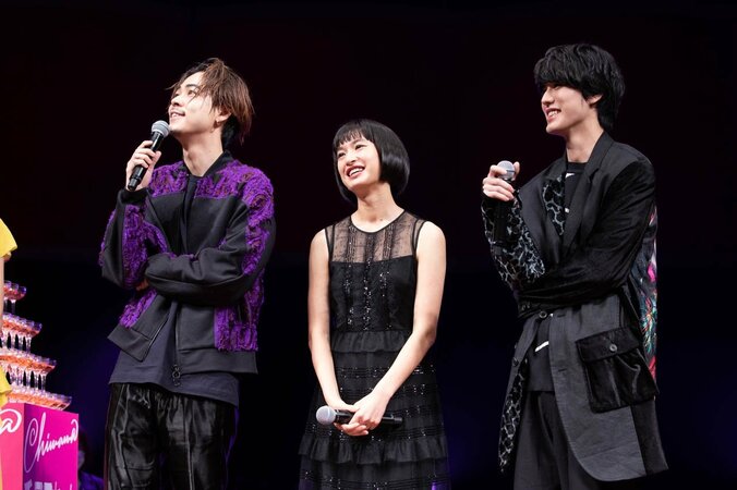 成田凌、監督からの“ラフすぎる”キスシーン指示に「イライラしていました(笑)」 2枚目