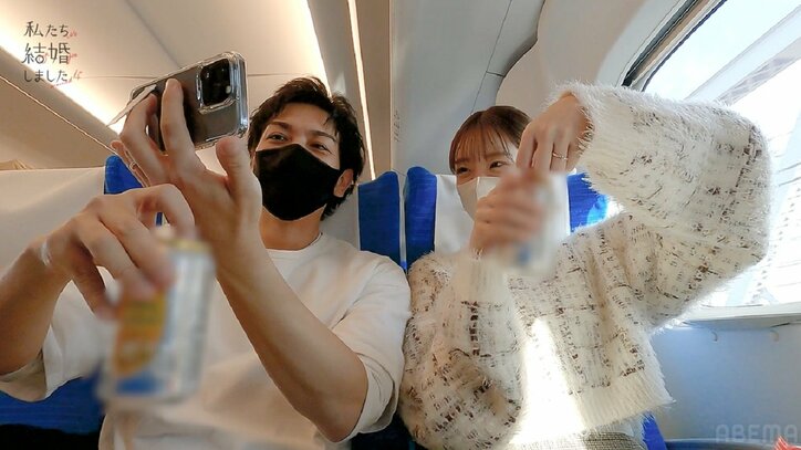 貴島明日香、久保田悠来と温泉旅行へ、新幹線の中でもハイボール！「この2人ずっと飲んでる」「ハイボール夫婦」スタジオも驚き『私たち結婚しました4』第8話