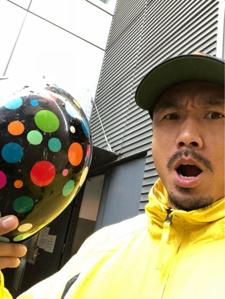 金子賢 盗まれたヘルメットが見つかる 何やねん いたずらすんな と犯人に激怒 話題 Abema Times