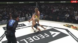 【画像】カーフで足がぐにゃり→高速バックブローで超反撃