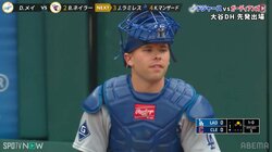 頼れる24歳の神送球！強肩発動→チャレンジ成功で盗塁阻止 “連携プレー”にファン称賛「ラッシングすげーな」「やるやん」