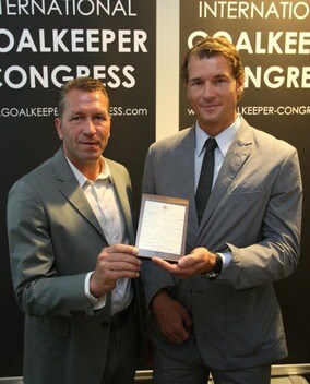 W杯で「4戦全勝」ドイツの強さの理由「1億3500万円で落札」GKメモ【「運命の分かれ目」PK戦の裏にある歴史とロジック】(3)