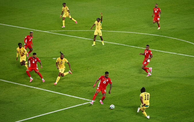 【写真・画像】【W杯】ガーナ、劇的決勝弾にネット沸騰「声出てしもた」 ロスタイムの衝撃カウンター、20歳新星に驚きと称賛「スターへの一歩」「価値爆上げしそう」　1枚目