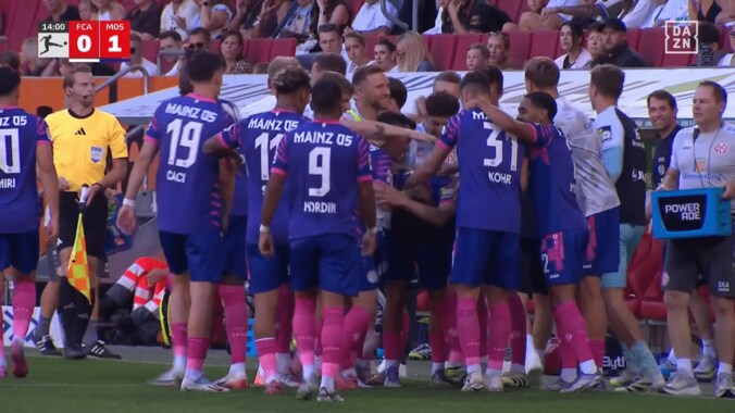 衝撃！ 佐野海舟、“爆速スーパーゴール”でブンデスリーガ初得点「ボランチの完成系じゃん」ボール奪取→縦突破→左足一閃の一部始終「１人で完結」 5枚目