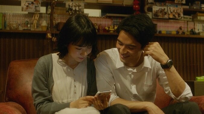 岡田健史＆小川紗良の初々しいラブシーンに視聴者ほっこり「かわいい」「ピュアすぎる」 1枚目