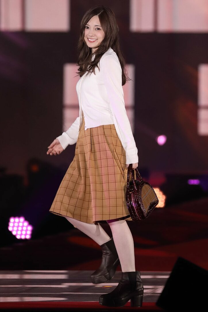 乃木坂46からメンバー9人がランウェイ堂々闊歩＆ミニライブでオーディエンス魅了　 - ガールズアワード2017A/W【画像集】