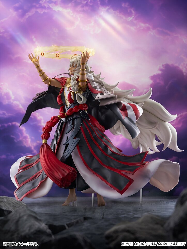 [Photos/Images] Une figurine à l'échelle de Solomon, le Roi des Mages, tirée de l'anime Fate/Grand Order - Grand Temple of Time: Solomon ! 5th