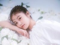 今田美桜、透明感溢れる“まるで天使”なショットに反響 「可愛すぎます」「半端ないって」の声