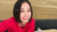 芹那「ポールダンスはじめたよ」 美ボディ露わな水着姿を披露