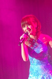 中澤裕子、14年前の秘蔵ショットを公開「変わらず美しい！」「昔から綺麗」と称賛の声