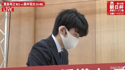 藤井聡太王位・棋聖が“7度目の正直”豊島将之竜王に初勝利 3度目の優勝へベスト4進出／将棋・朝日杯