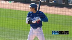 どこ見てんだよ…大谷翔平も「ヘイ！」ベッツがまさかのよそ見で牽制タッチアウトの瞬間