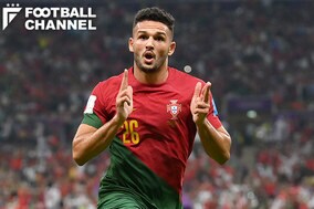 神コースにズドン！ ポルトガル代表FWのゴールが凄い！ 左足で決めたセーブ不可能な一撃