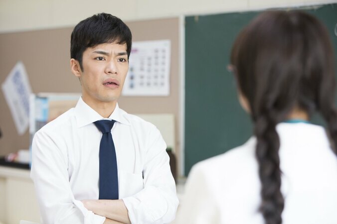 小野賢章、“男の夢”モテモテ教師役に本音「相手が高校生じゃなかったらなー」　『お前ら全員めんどくさい！』インタビュー 4枚目