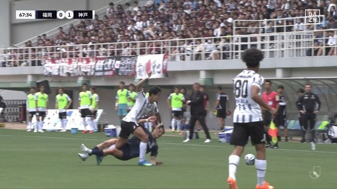 【映像】武藤が福岡DFをどついて一触即発