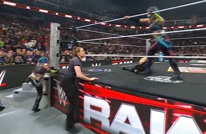 暴走が止まらないアスカ