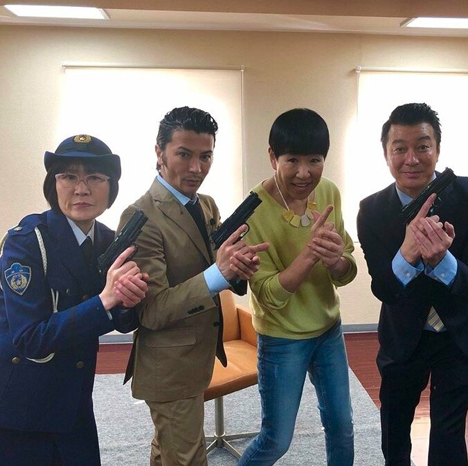 和田アキ子、光浦&武田&加藤ら『めちゃイケ』メンバーとの記念写真公開「本当にお疲れ様でした」 1枚目