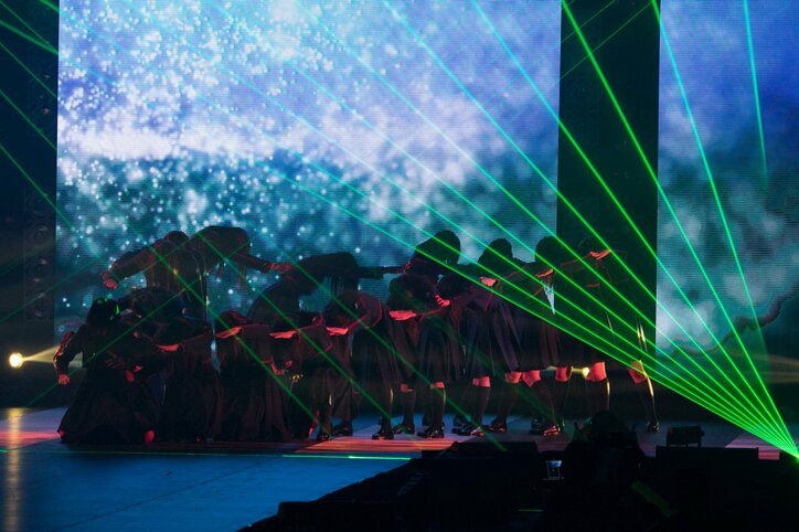 【画像集】欅坂46がガールズアワードに登場、平手・梨加・理佐・小林・土生はランウェイも