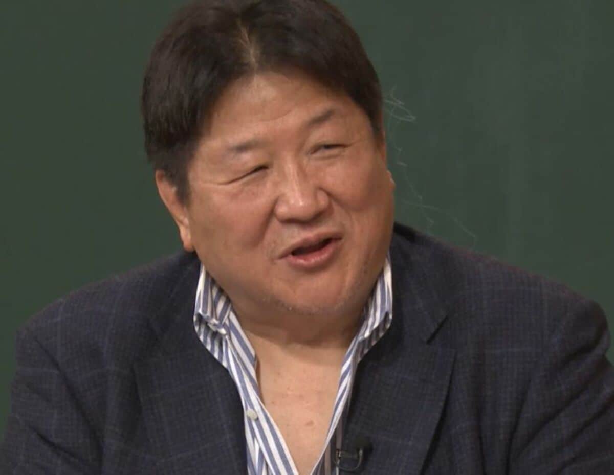 父親が韓国で奥さんをもらい子供も」格闘王・前田日明、中2からほぼ1人