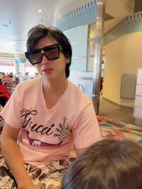 アレクサンダー『最近毎日泣いてます、、、』