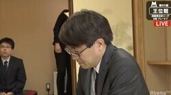 羽生善治九段、歴代単独1位の通算1434勝　約33年半で「最後の大記録」を更新