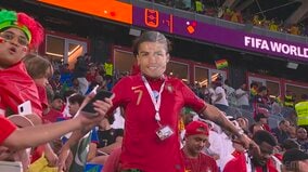 どこで売ってる？クリスティアーノ・ロナウドのお面が大人気 サポーターがスタジアムで着用し話題