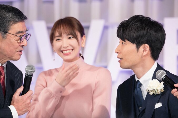 ガッキー&星野源が久々の２ショット披露！「逃げ恥」が東京ドラマアウォードでグランプリに 8枚目