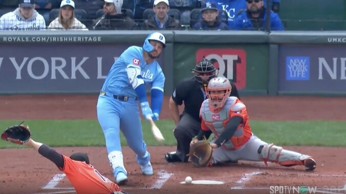 【写真・画像】なんだこれは…？ オリオールズ菅野智之に“打者ドン引き”「ありゃ打てん」 相手主砲を翻弄… 球速以上に速い速球で“空振り三振”　1枚目