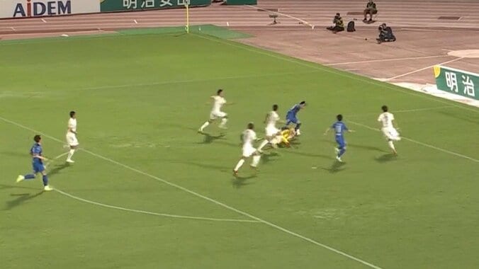 【映像】手がかかった？疑惑の接触