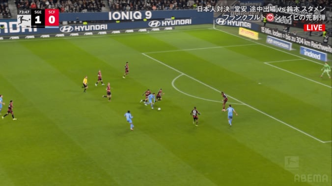 「レベチ」「うますぎる」日本代表MFのテクニカル突破→優しいパスにファン心酔！鈴木唯人の華麗な“アシスト未遂”が話題 4枚目