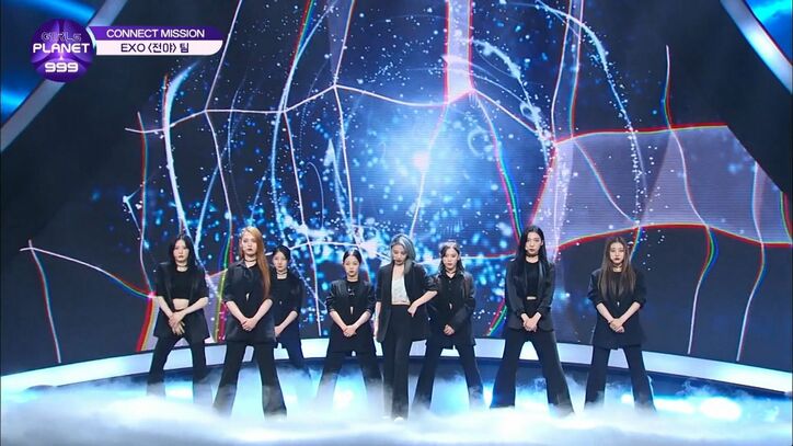 TWICE、BLACKPINKの難曲を完コピ！絶賛と厳しい声が相次ぐ白熱のステージ対決、“アベンジャーズチーム”も登場