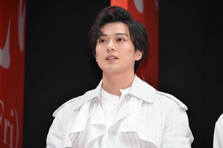 杉咲花は天然？凡ミスでサラダドレッシングを浴びる