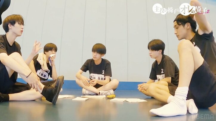 意見が決裂したまま本番へ…追い込まれた若手俳優5人の舞台に尾上松也も衝撃『オレイス2』＃11