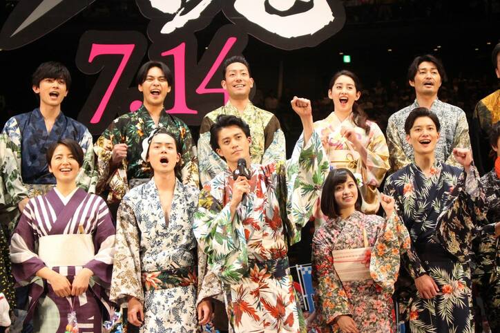 菅田将暉、橋本環奈の演技を絶賛「鼻をほじったり、ゲロを吐いたり」