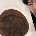 「焦げた宇宙人やん」GENERATIONS・中務裕太、真っ黒に焼き上がったケーキを披露