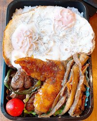 みきママ『寝坊してぶっ込み弁当です!!』