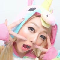 須田亜香里、ギャルメイク姿のプリクラ公開「新境地!!!?」「別人みたい」の声