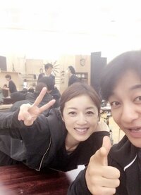 高岡早紀、佐藤仁美とメガネ2ショット　「綺麗なお二人」と反響